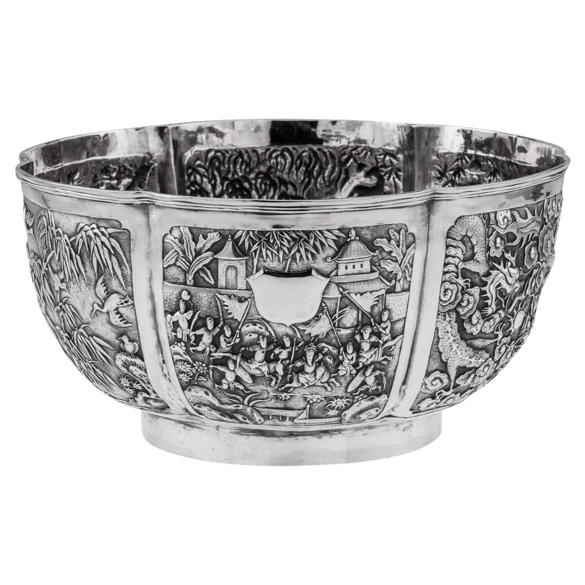 19th Century Chinese Export Large Solid Silver Bowl, Cum Wo, c.1880