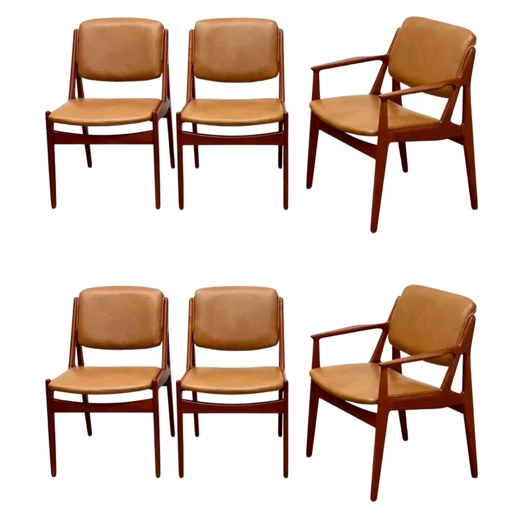 Arne Vodder Set of Six Mid Century Danish Modern Dining Chairs Teak + Leather
