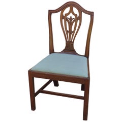 Silla Auxiliar del Periodo Hepplewhite del Siglo XVIII en Nogal, Inglesa circa 1785