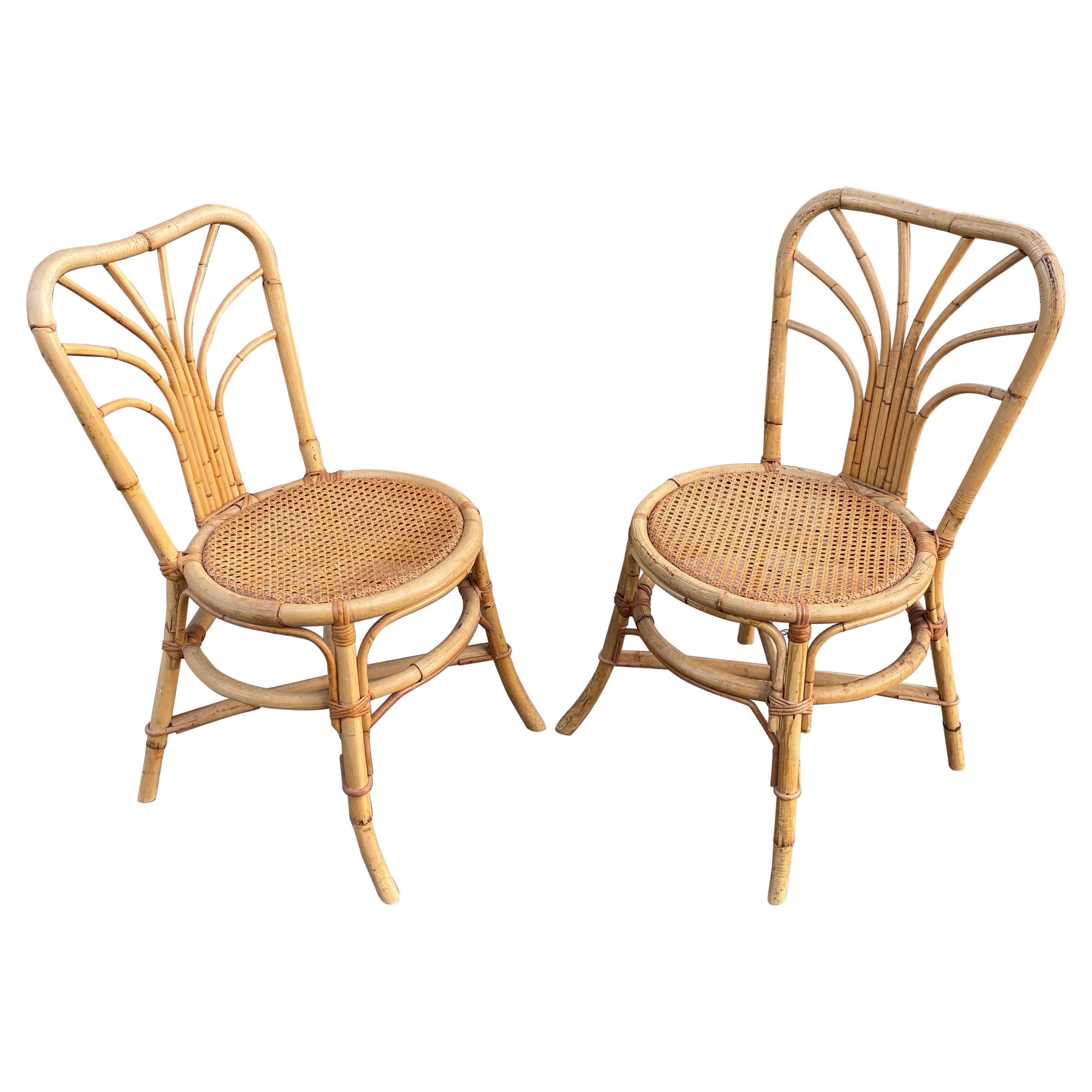 Deux chaises en bambou, datant d'environ 1960