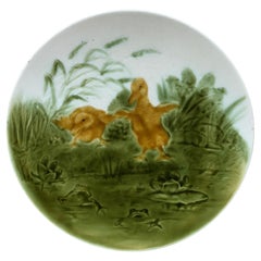 French Majolica Ducklings with Frogs Plate Sarreguemines, circa 1890