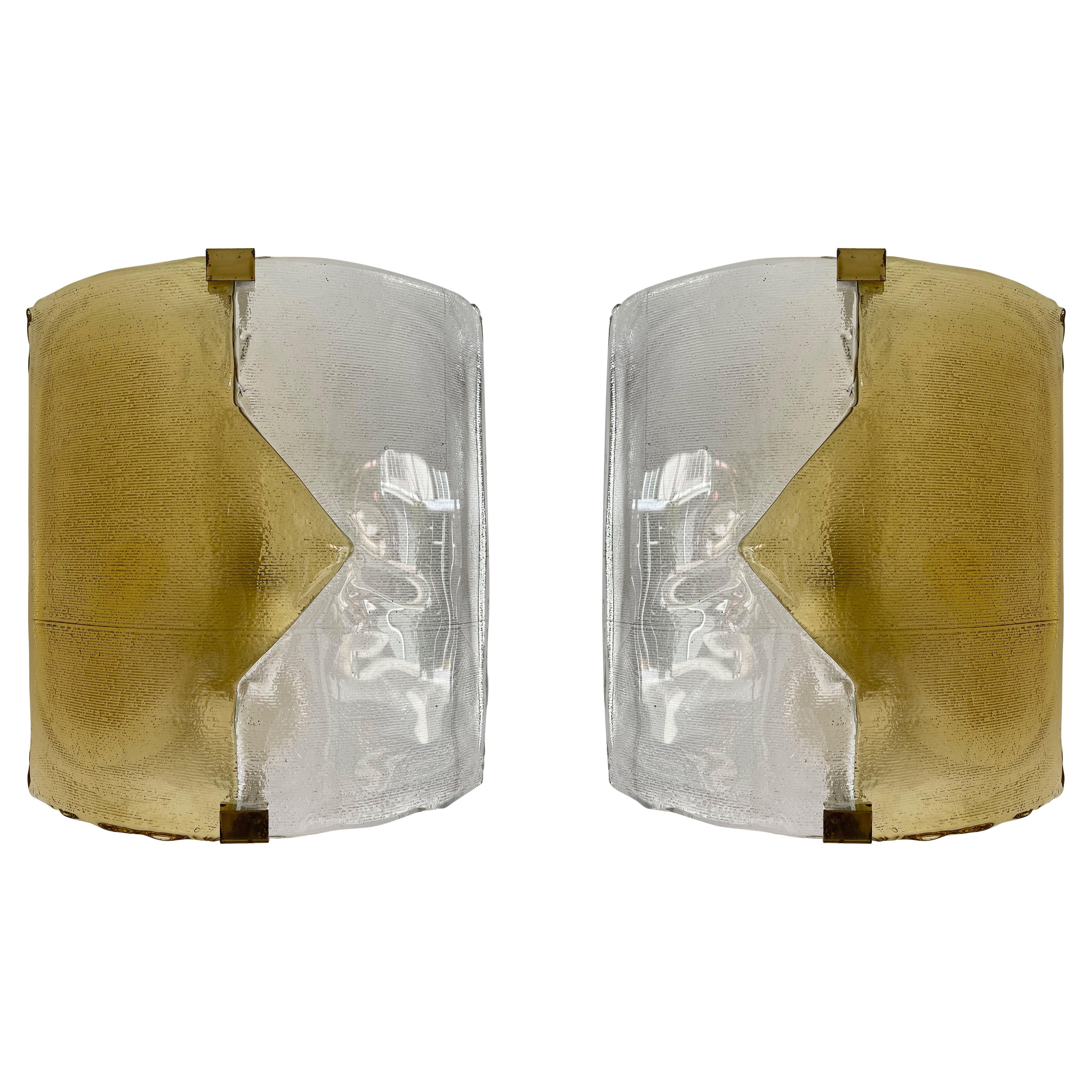 Pair of Yellow Murano Glass Arrow Sconces by Mazzega, Itay, 1970s