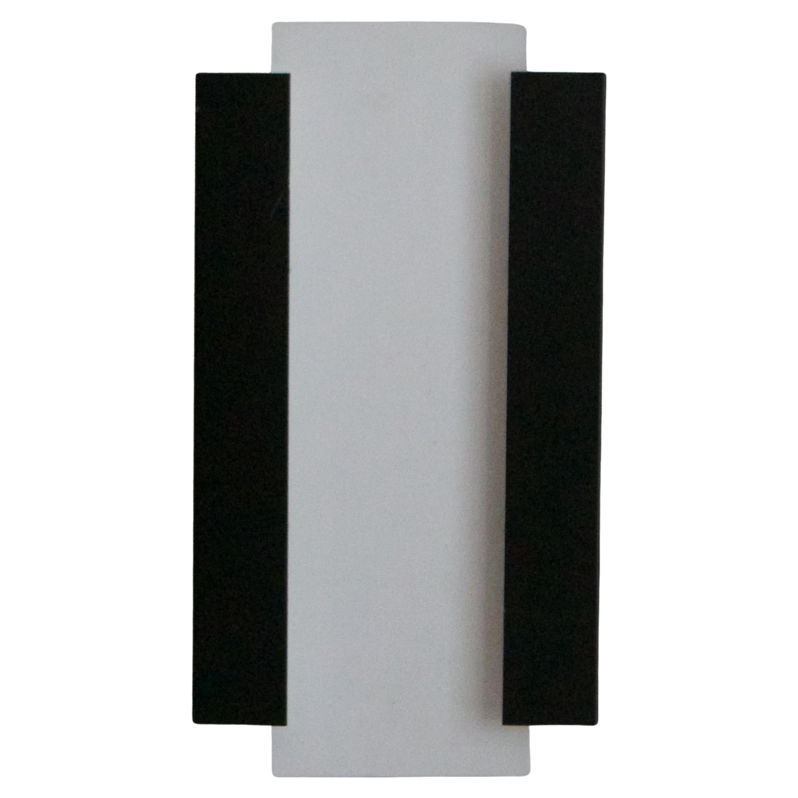 Itsu, Minimalist Wall Light, Black and White Lacquered Metal, Finland, 1950s
