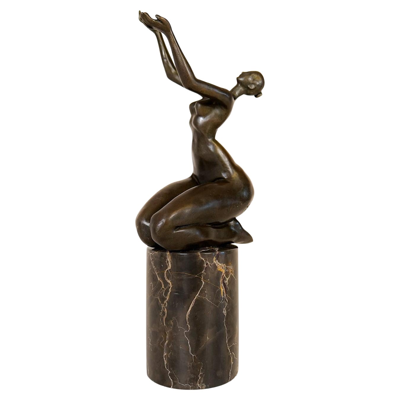 Art Deco Style French Bronze Women Figurine For Sale