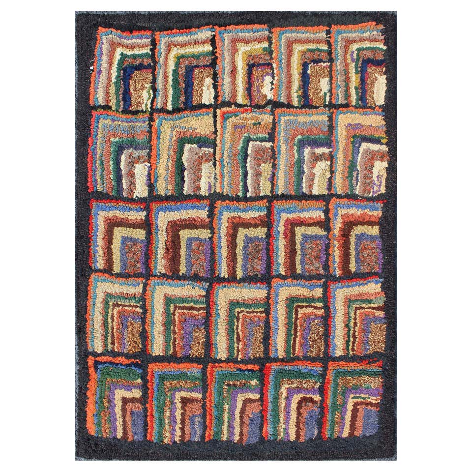 Distressed Antique American Hooked Floral Rug with Cozy Cottage ...