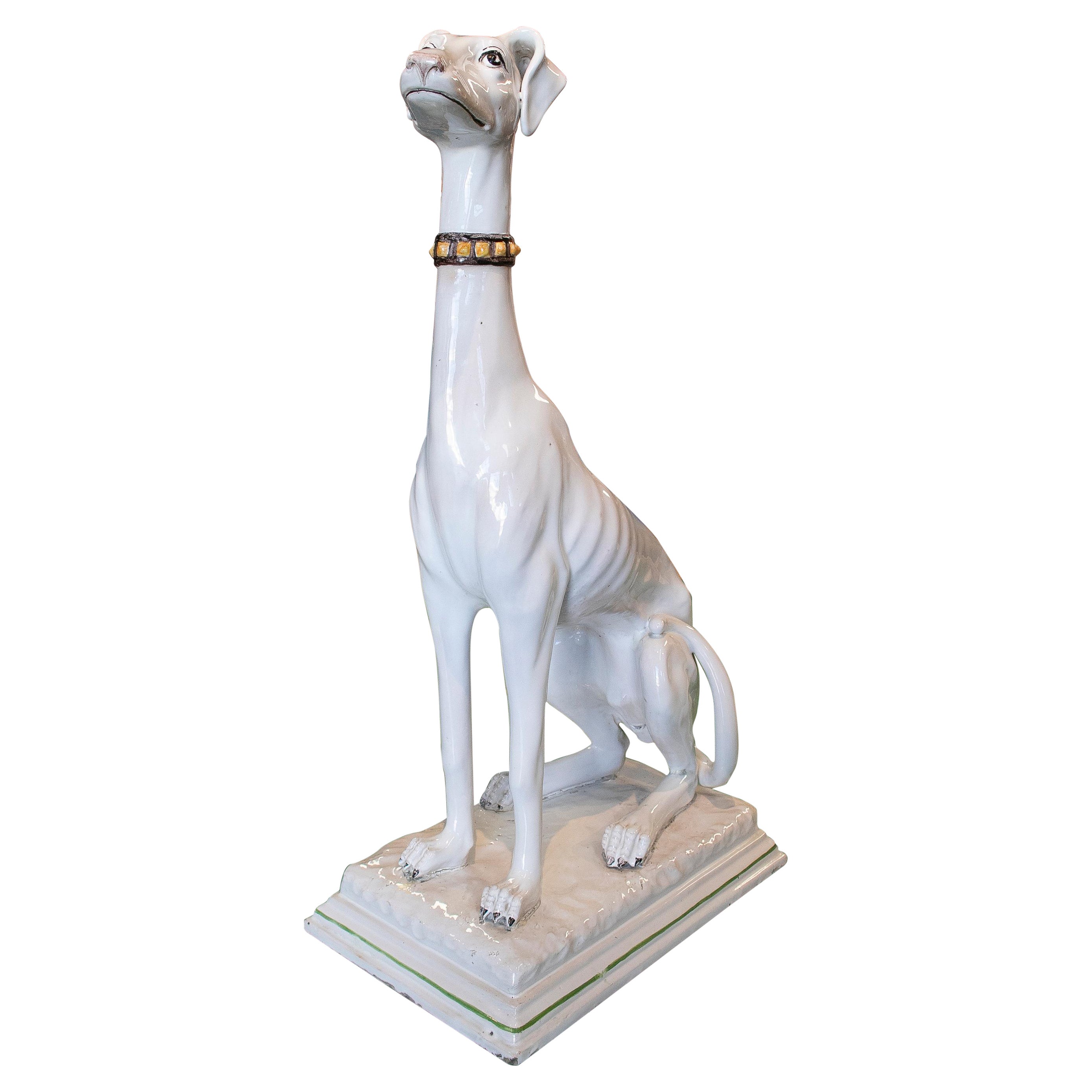 1980s Italian Hunting Dog White Glazed Ceramic Table Figure