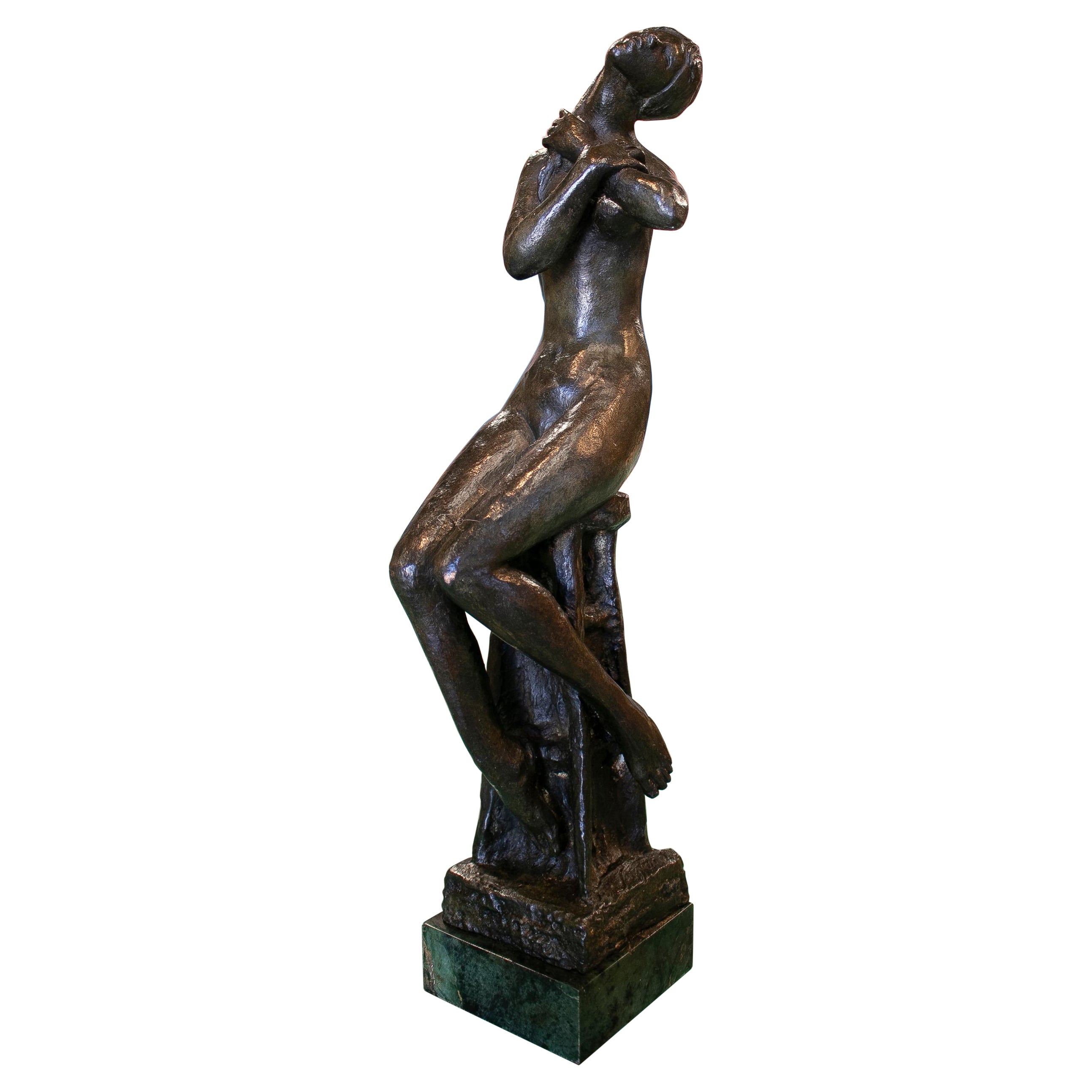 Spanische Bronzefigur einer Frau aus den 1980er Jahren mit Marmorsockel, signiert „Sanguino“
