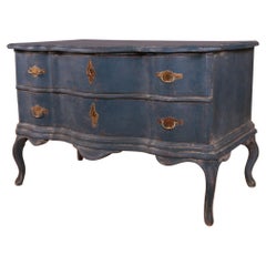 18th C Austrian Serpentine Commode