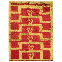 Mid-Century Tulu Retro Carpet with Tribal Pattern in Red and Green Gold