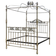 Wide Antique Brass Four Poster Bed with Song Birds M4P36
