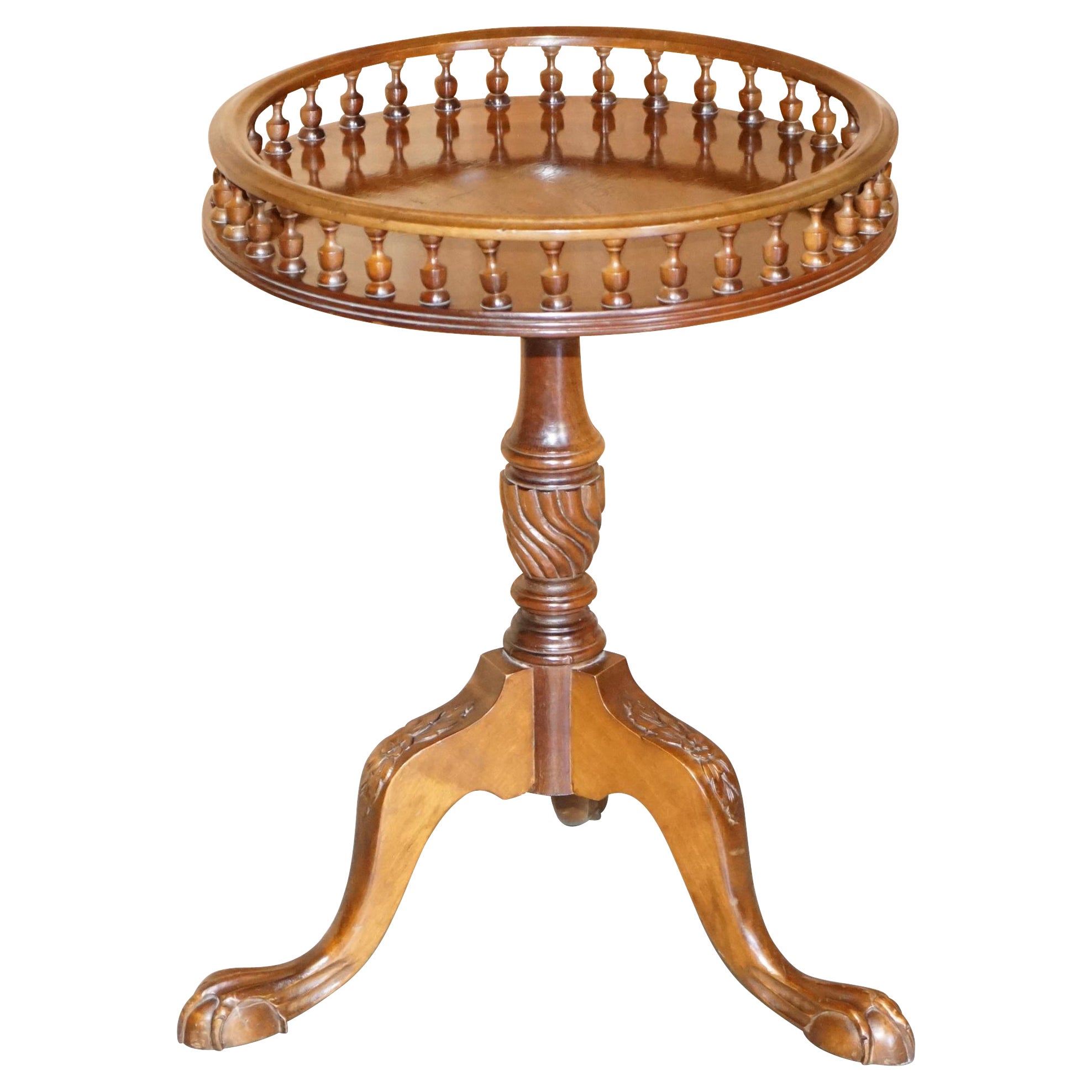 Lovely Flamed Hardwood Gallery Rail Side Table Claw & Ball Feet Regency Style For Sale