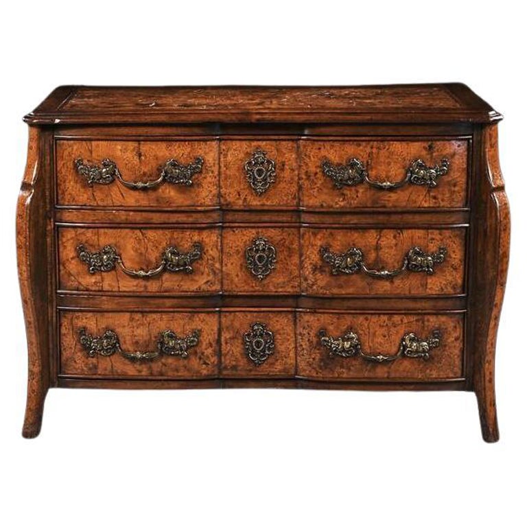 Rare Early 18th Century Louis XV Provincial Burr Elm Mazarin Commode For Sale