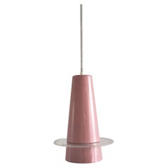 Rare lampe à suspension conique rose modèle 205 de Evenblij, Pays-Bas, années 1960