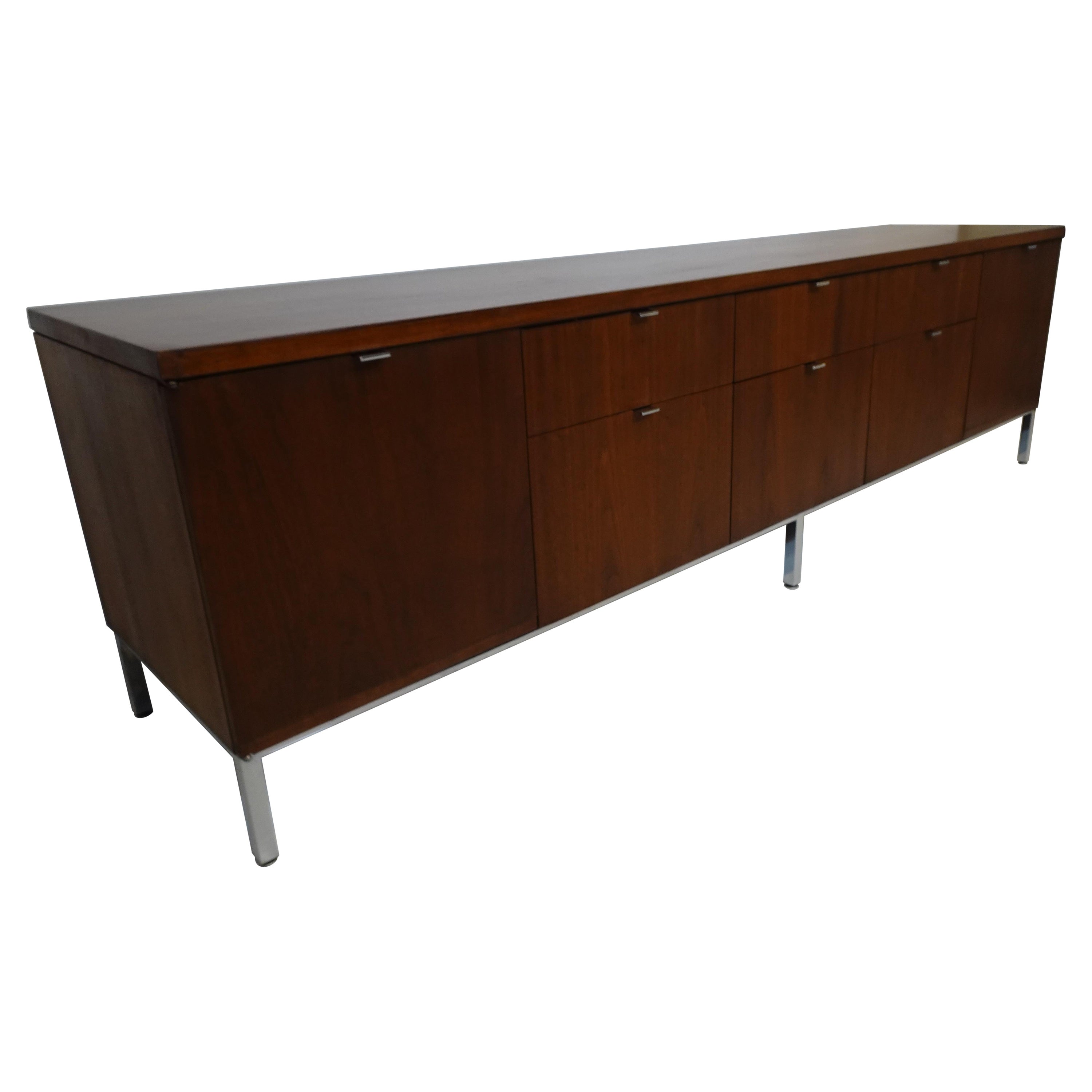 Stow Davis Walnut Credenza in the Style of Knoll