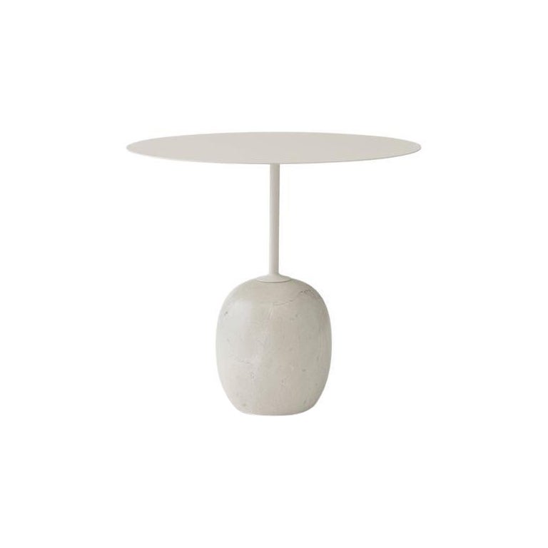 Lato ln9, table d'appoint ovale en acier blanc et marbre de Luca Nichetto pour &Tradition