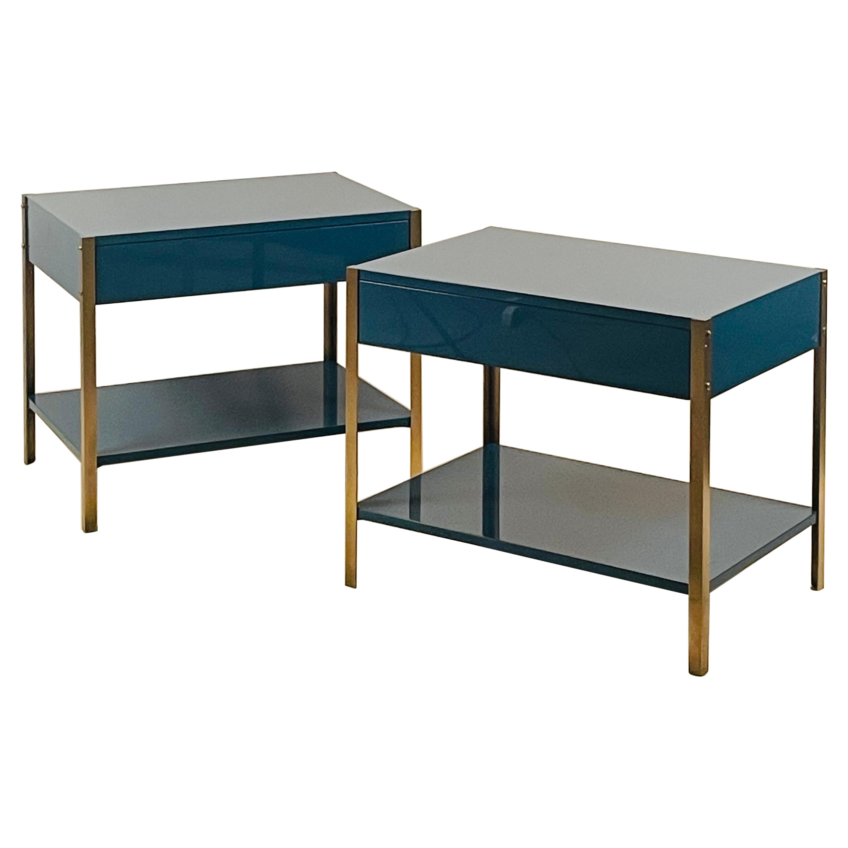 Pair of 'Laque' Custom Lacquer and Brushed Brass Nightstands by Design Frères For Sale