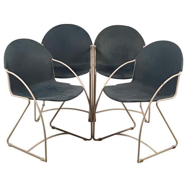 Set of 4 Enameled Indoor / Outdoor Post-Modern Stacking Shell Chairs ...