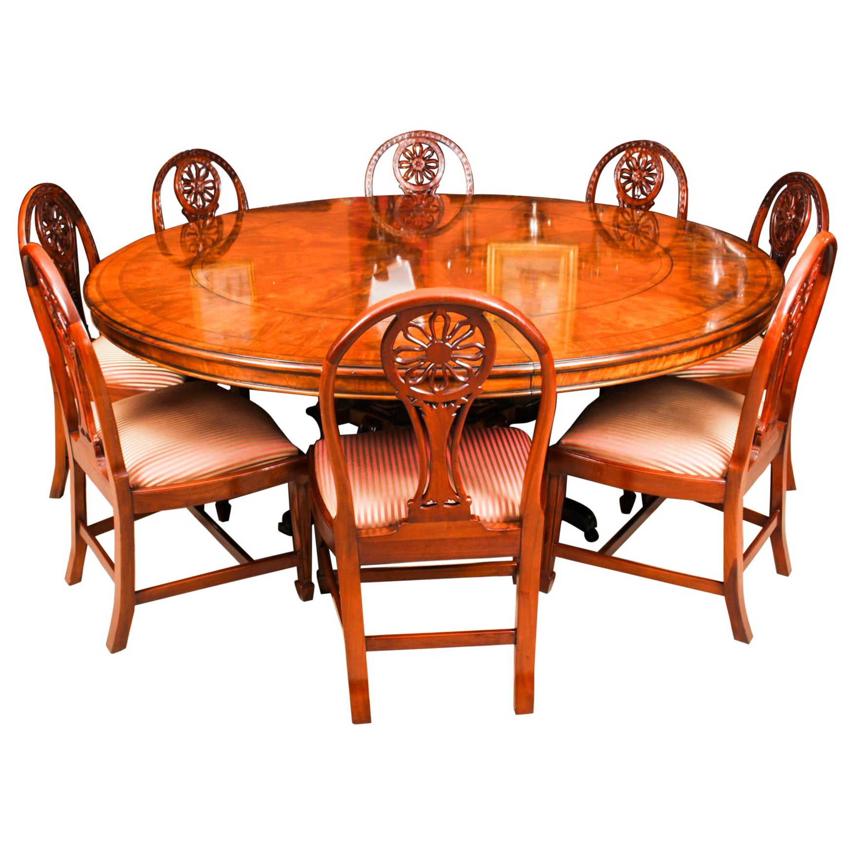 Vintage Diameter Flame Mahogany Jupe Dining Table & 8 Chairs 20th C