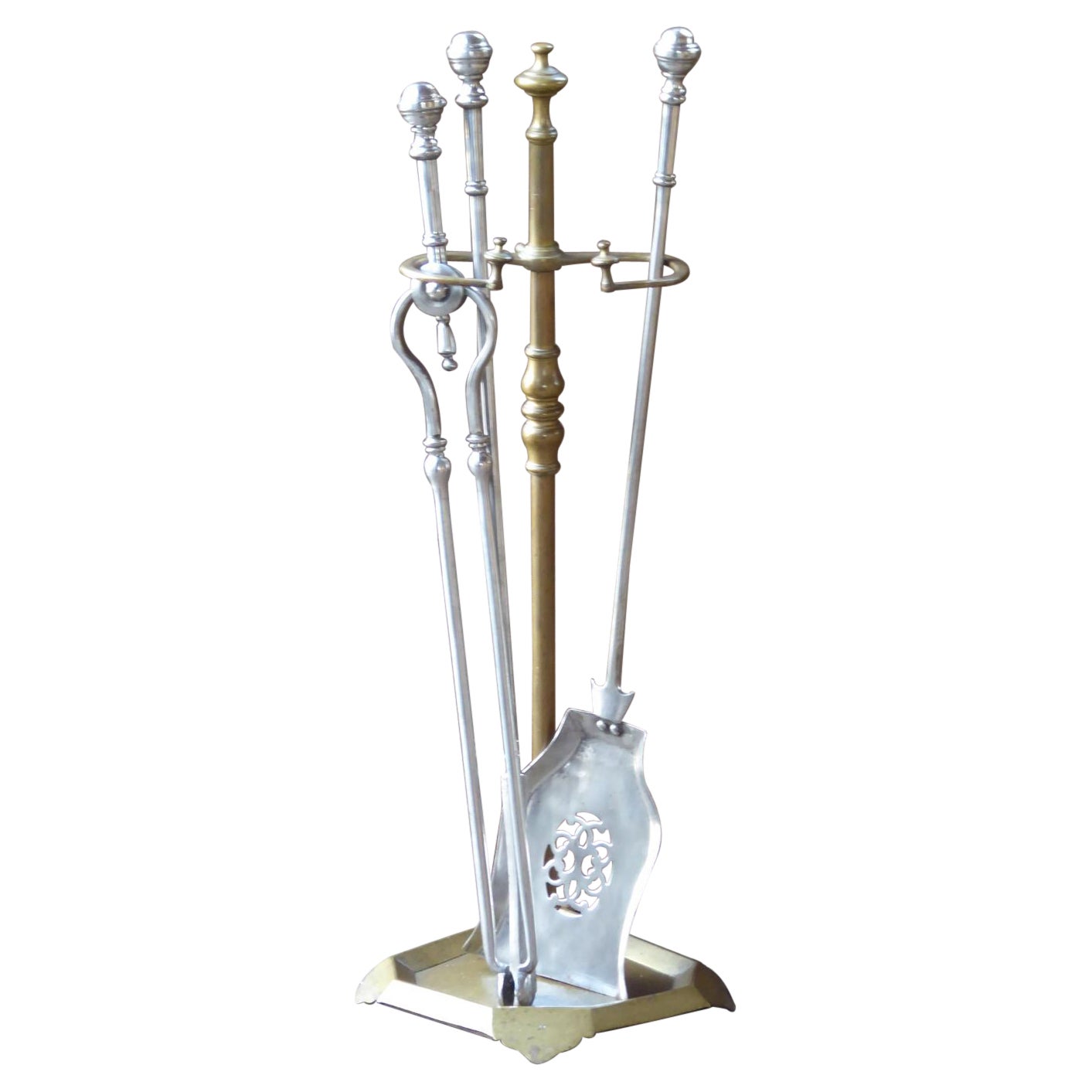 Set inglese di attrezzi per caminetto, set di accessori vittoriano, XIX secolo