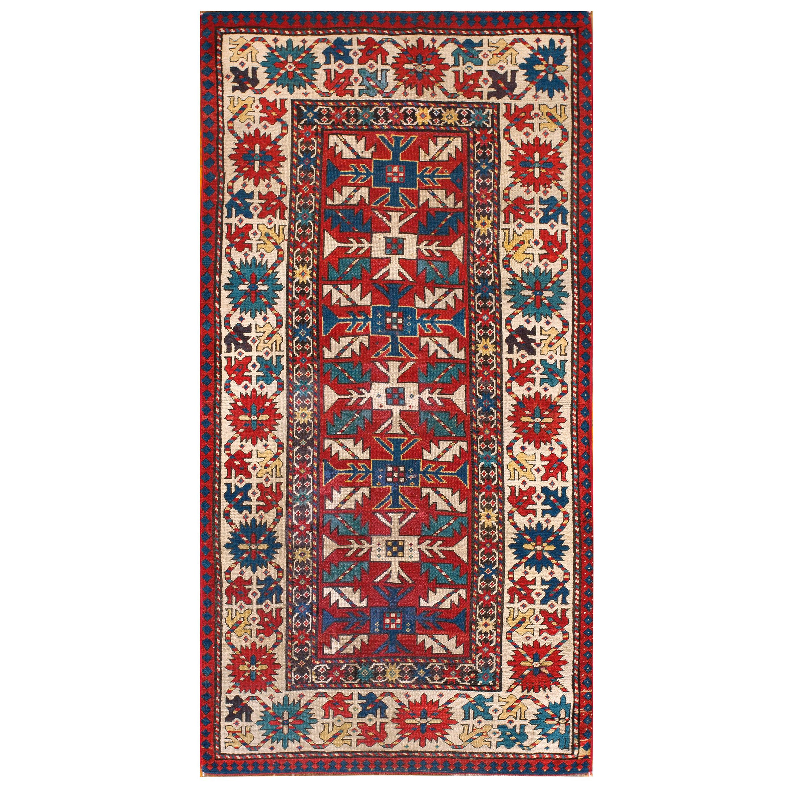 Tapis caucasien antique Kazak 3' 9'' x 7' 3''