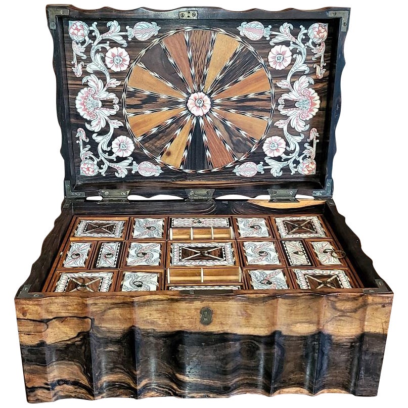 Boîte à couture anglo-céylonaise du 19e siècle de qualité muséale