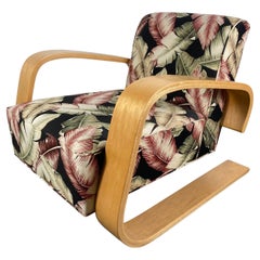 Alvar Aalto Tank Chair Model 400, Classic Modernist Bauhaus Design