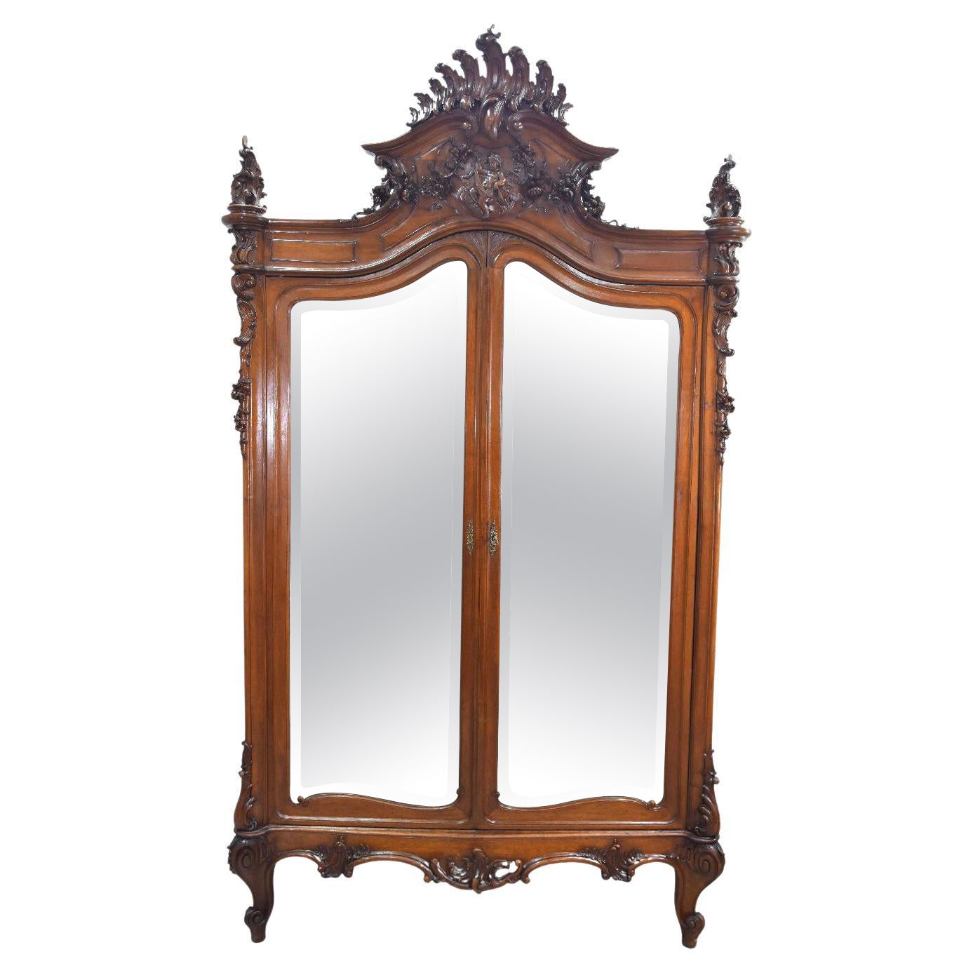 19th Baroque Louis XV Rococo Style Mirror Cabinet in Walnut with Putti