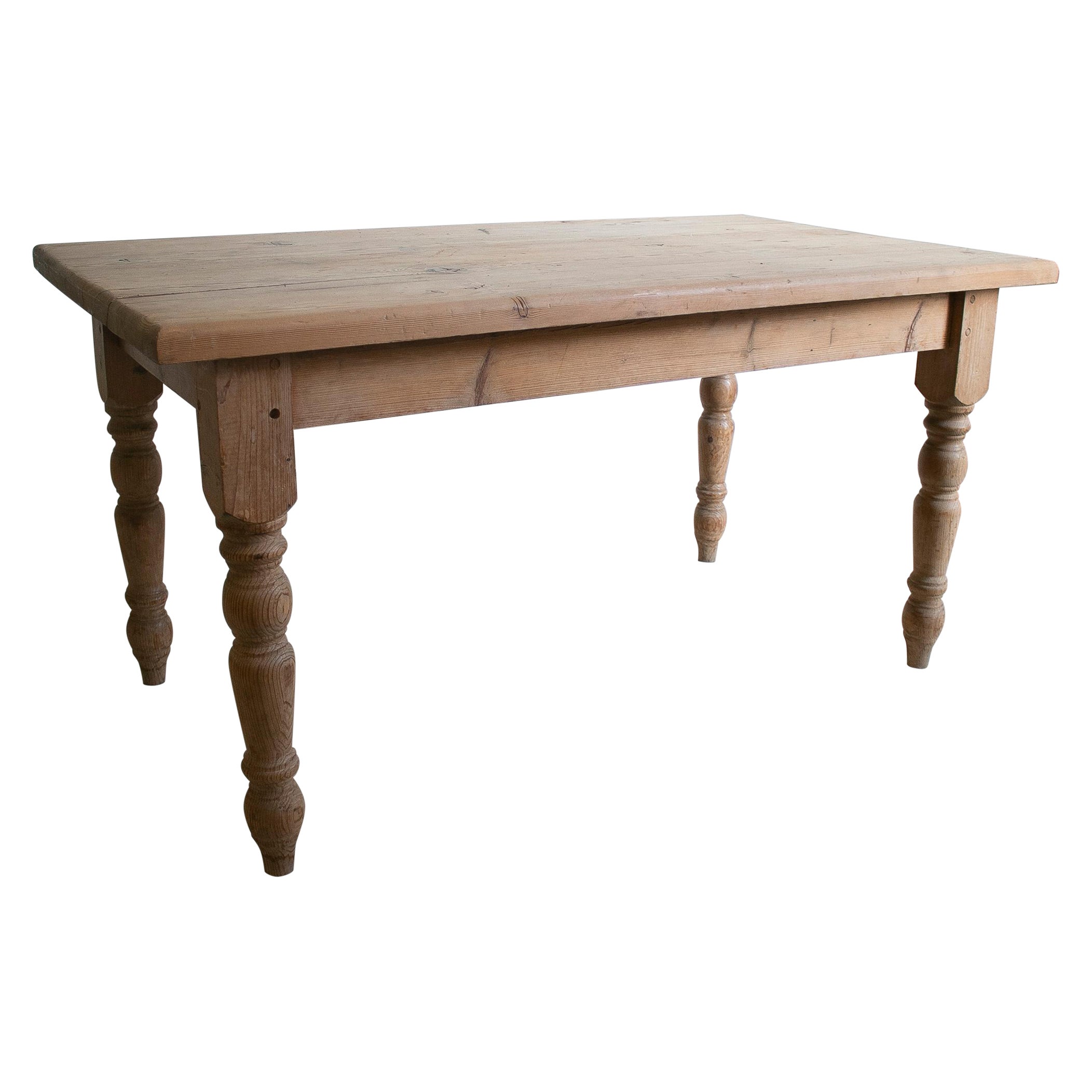 1930s Spanish Limewashed Pine Wood Farmhouse Table For Sale