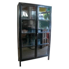 Vintage 1990s Spanish 4-Shelf Black Lacquered Wooden Glass Cabinet