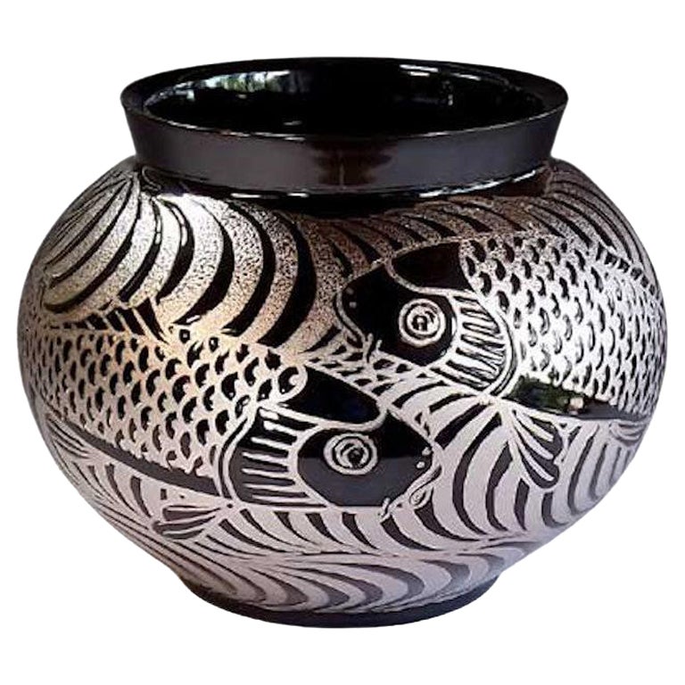 Vase japonais contemporain en porcelaine noire et platine par un maître artiste, 8 pièces