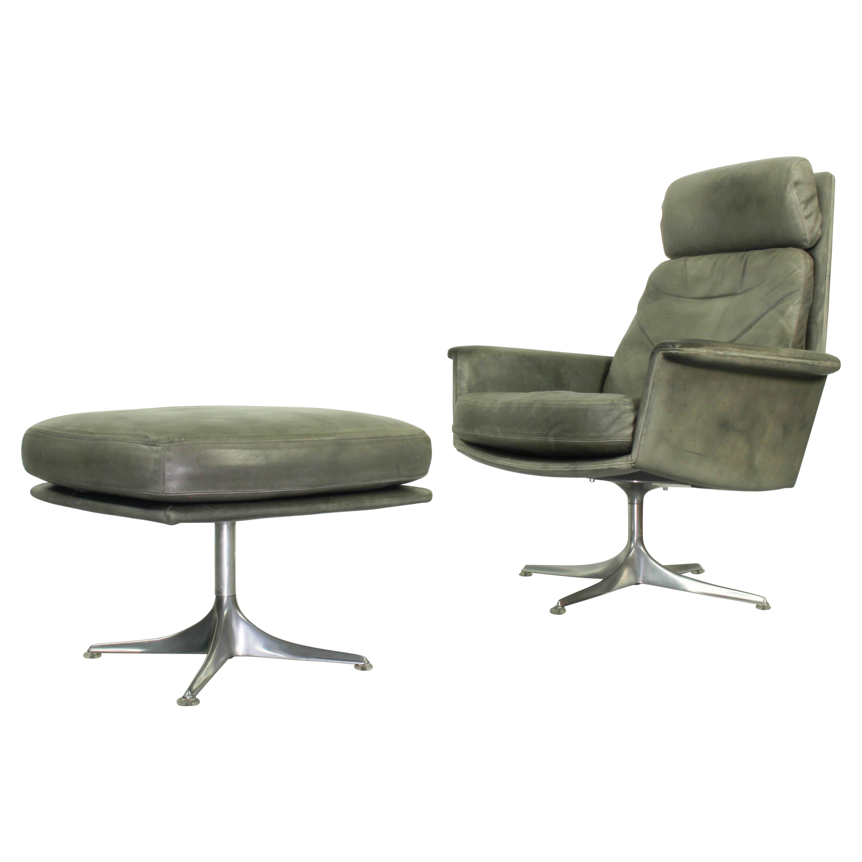 Sedia Swivel Highback Chair with Matching Ottoman by Horst Brüning for COR, 1960 For Sale