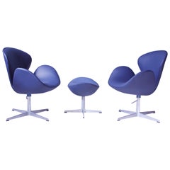 Vintage Pair Swan Chairs & Egg Footstool in Leather & Aluminum by Arne Jacobsen
