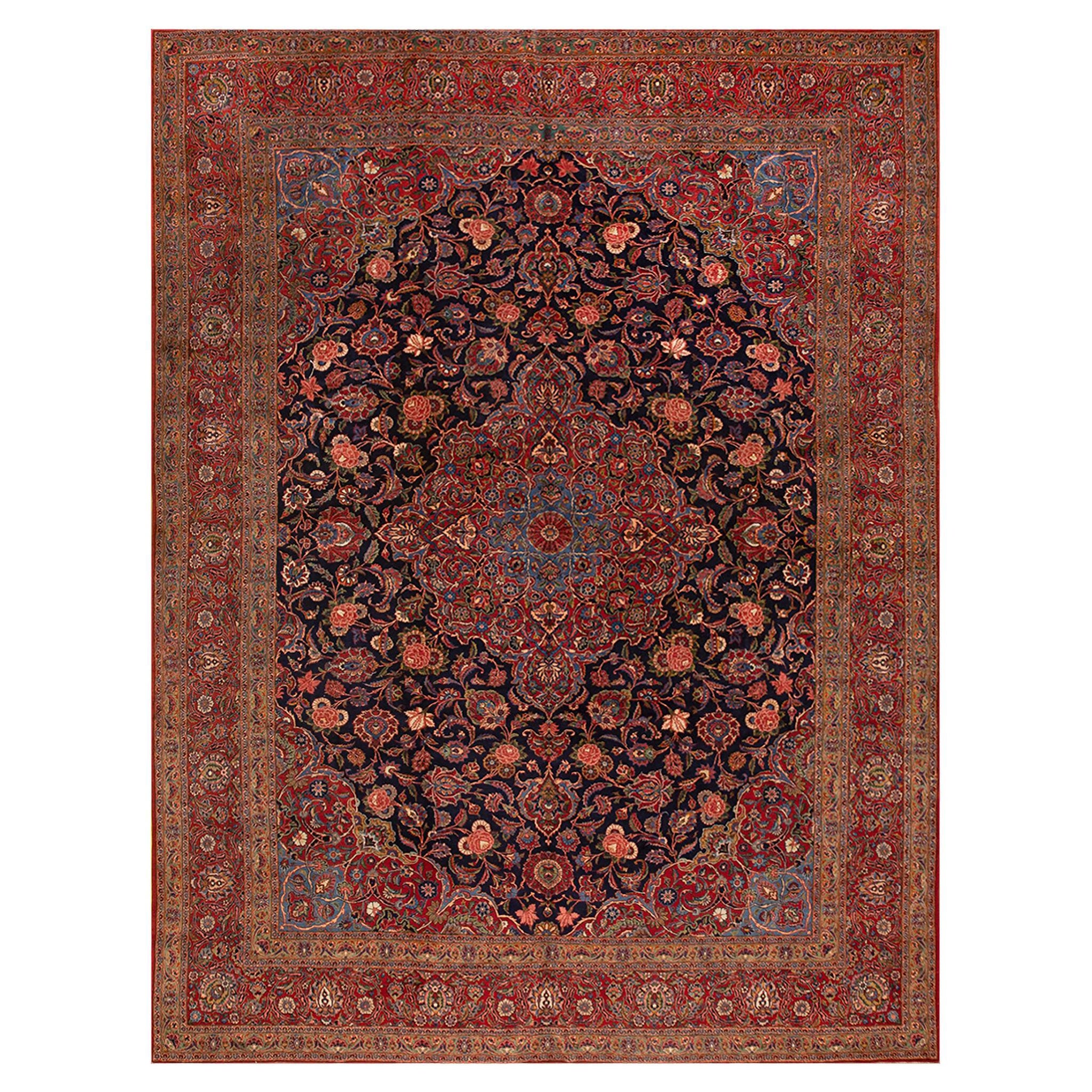 1930s Persian Kashan Carpet ( 10' 4'' x 14' - 315 x 425 cm ) For Sale