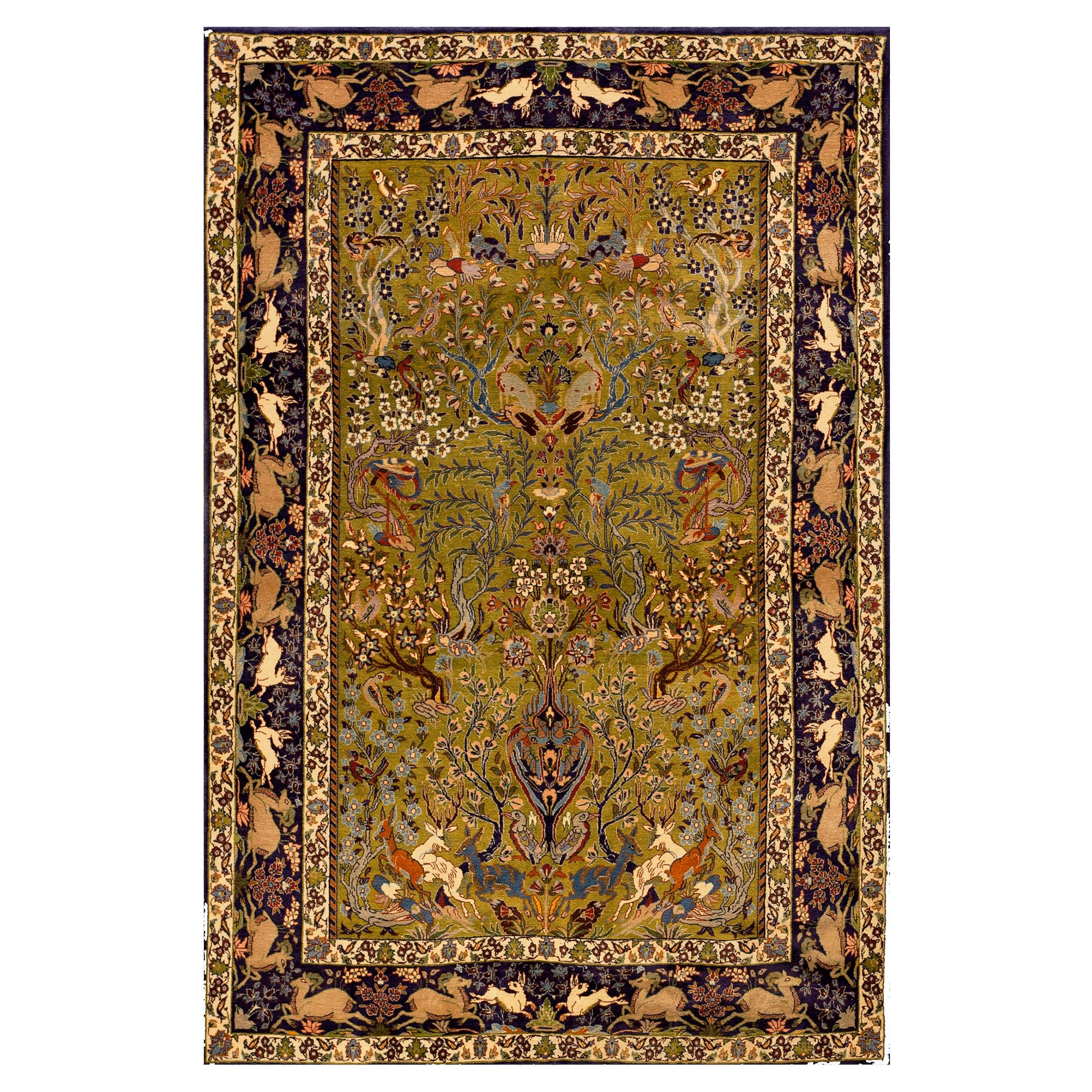 Mid 20th Century Persian Isfahan Carpet ( 3' 6'' x 5' 4'' - 107 x 163 cm)