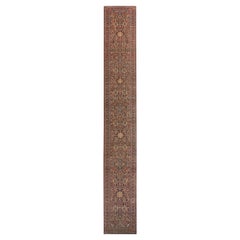 Antiker persischer Sarouk-Teppich 2' 7'' x 19' 0''