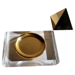 Set da scrivania italiano vintage in plexiglass e ottone