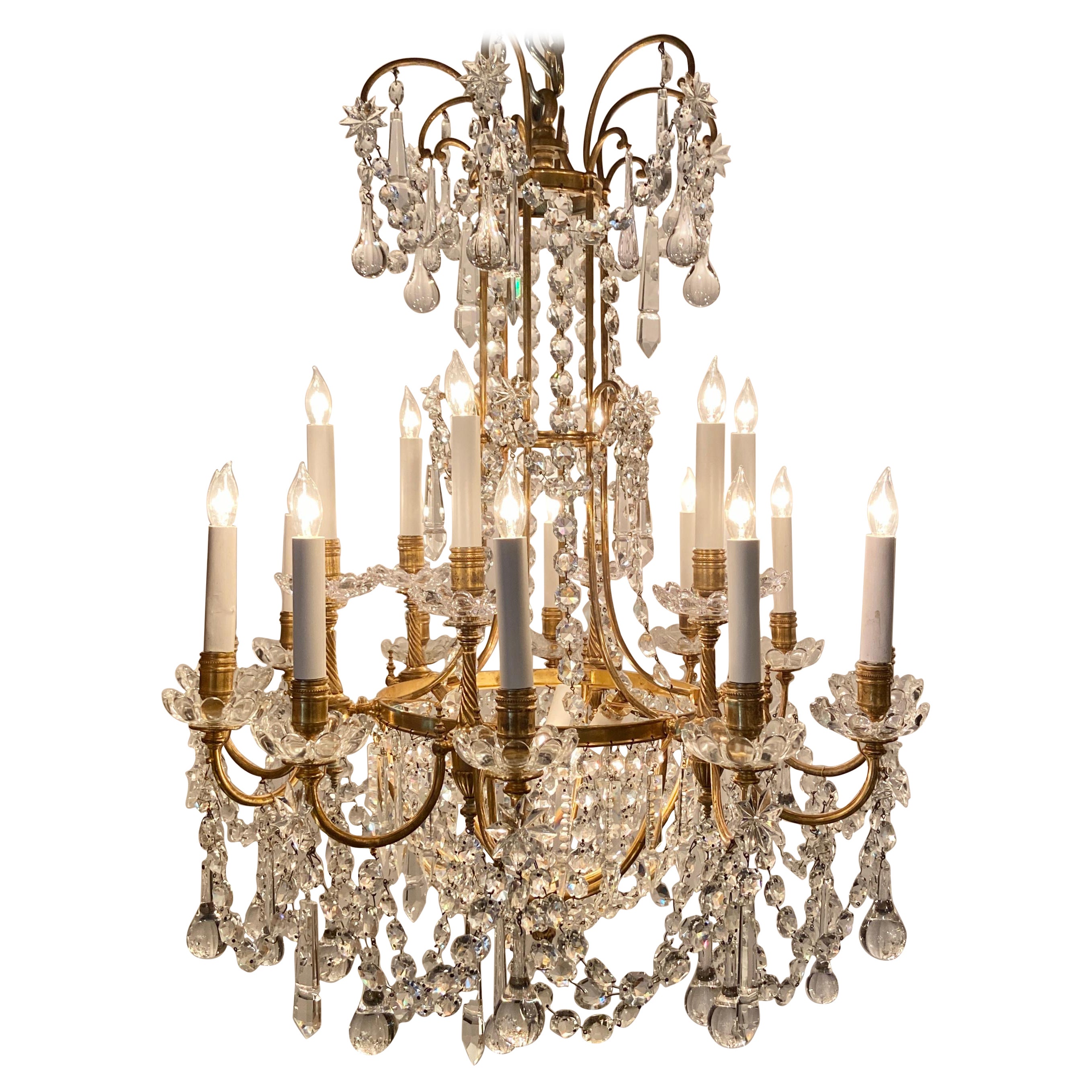 Antique French Baccarat Crystal & Gold Bronze 18-Light Chandelier, Ca. 1875-1895 For Sale