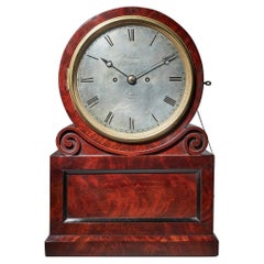 Horloge de table William IV / Early Victorian Eight-day en acajou, par Widenham, Londres