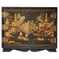 18th Century Chinese Export Lacquer Chinoiserie Table Cabinet