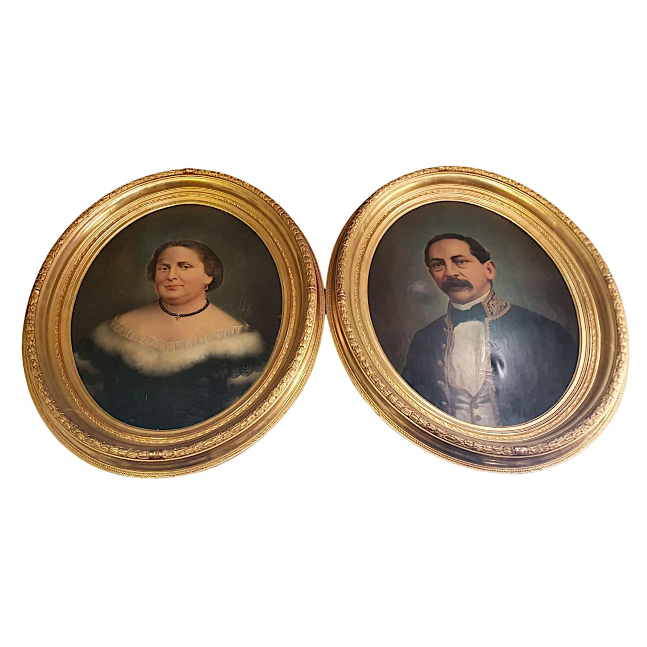 Paire de portraits à l'huile sur toile encadrés et dorés du 19ème siècle en vente