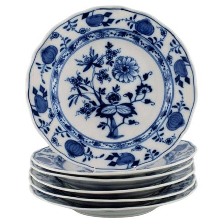 Six Antique Meissen Blue Onion Dinner Plates in HandPainted Porcelain