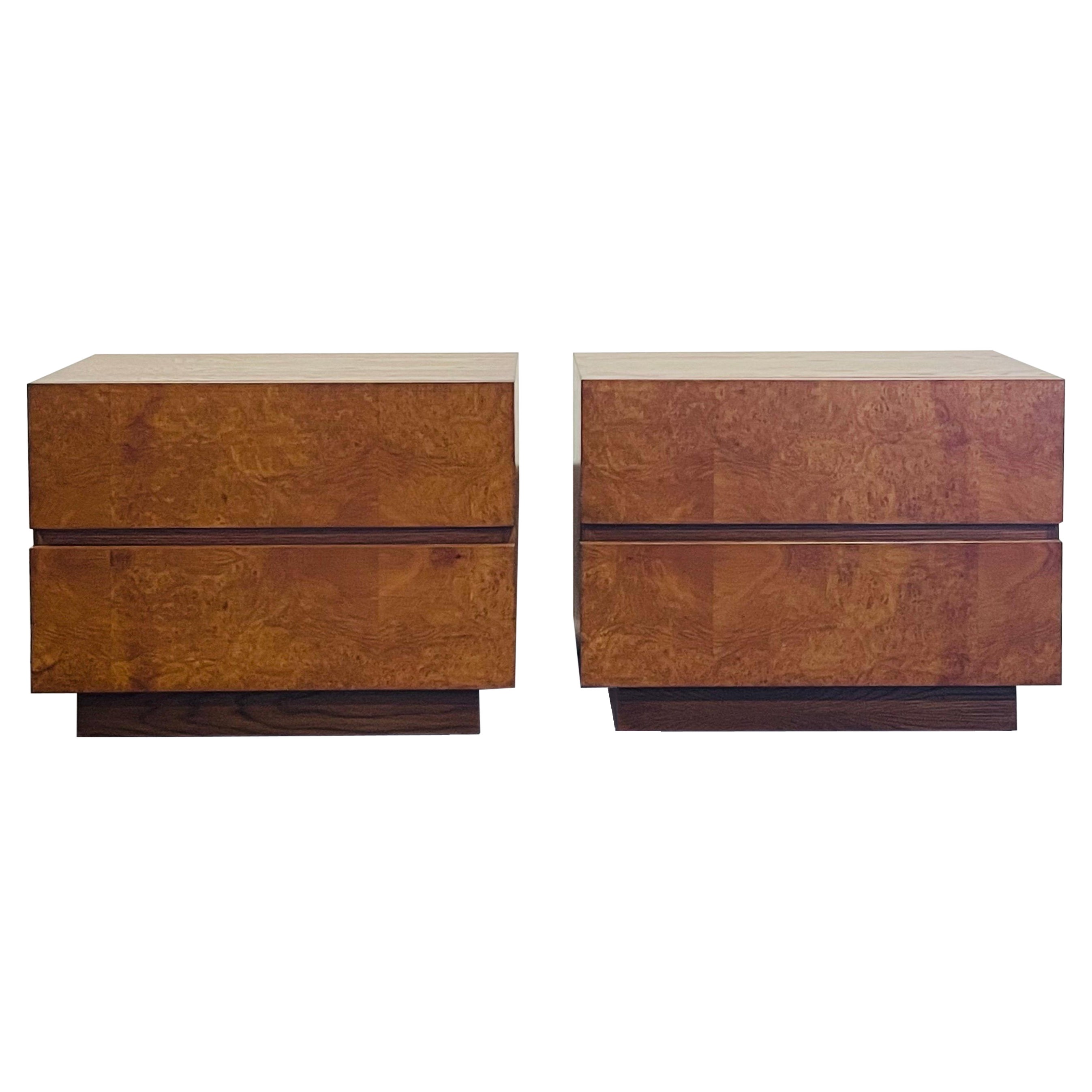 Pair of Minimalist 'Amboine' Burlwood Night Stands by Design Frères For Sale