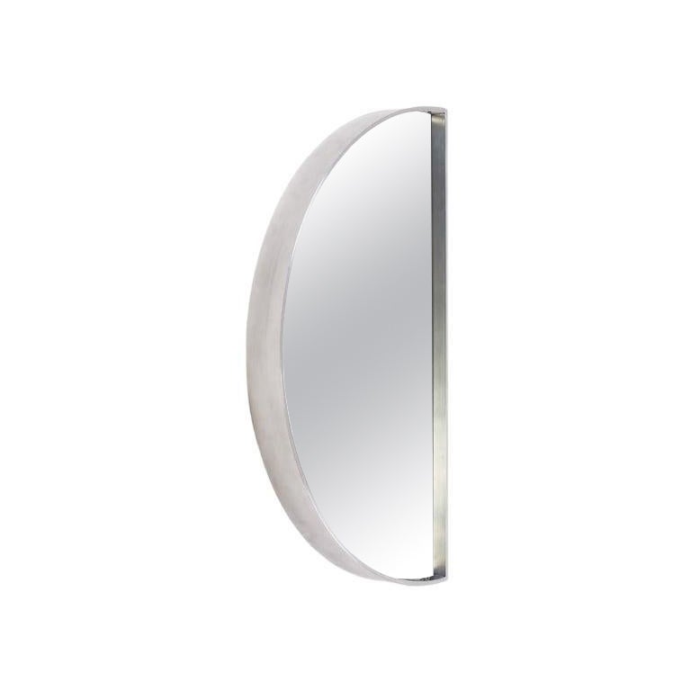 Petit miroir en aluminium de conception scandinave contemporaine FRAMA