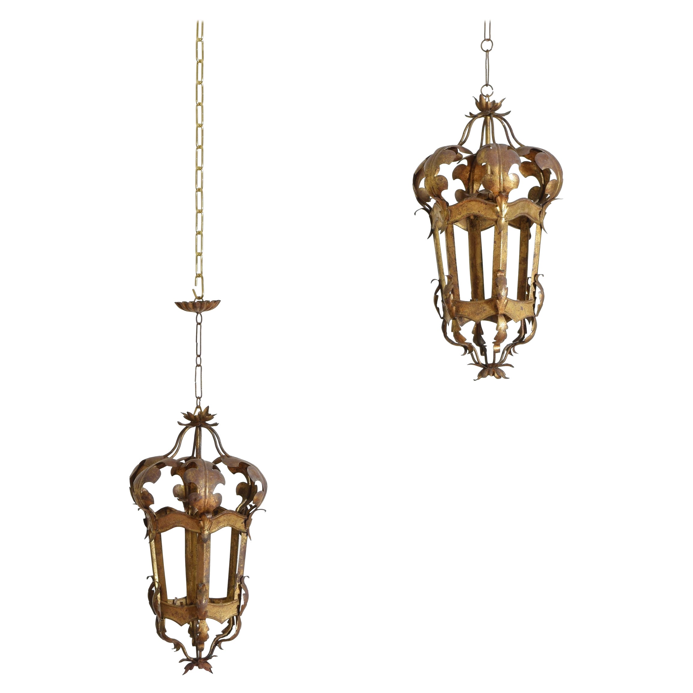 Italian Pair of Venetian Style Gilt Metal Gondola Lanterns