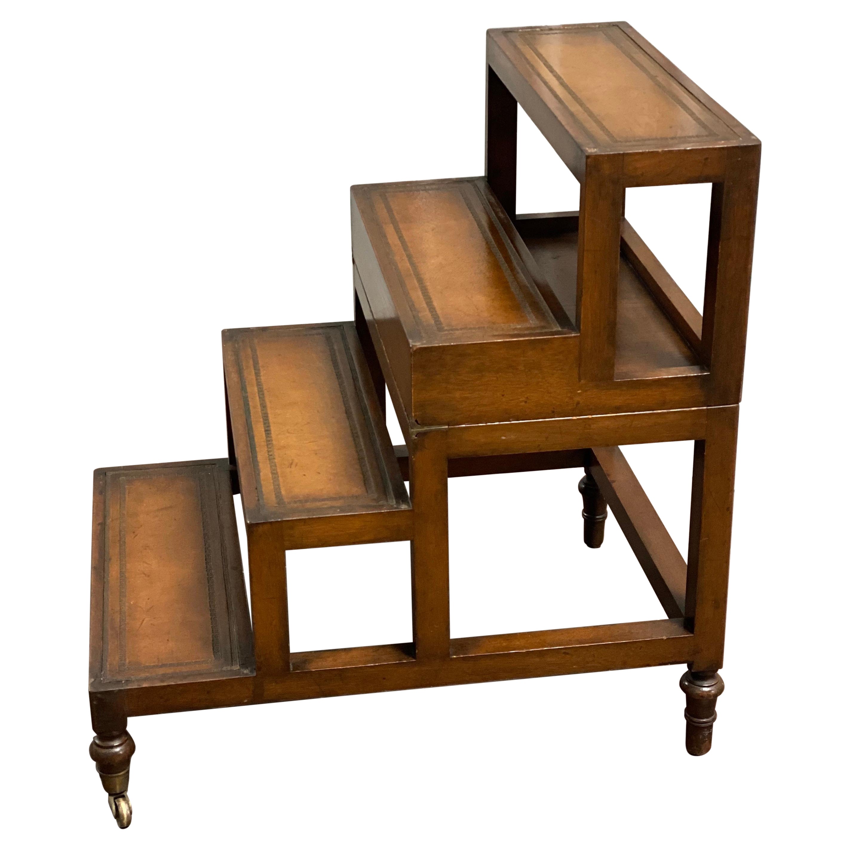 Steps de bibliothèque pliantes/table de table du début du XXe siècle