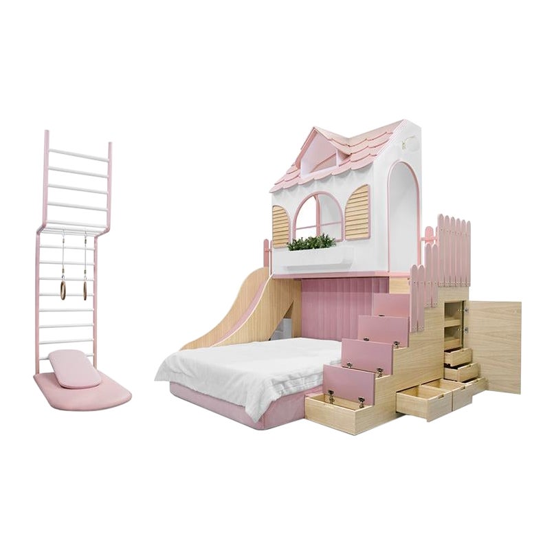 Modern Dolly Playhouse Bed by Circu Magical Furniture For Sale
