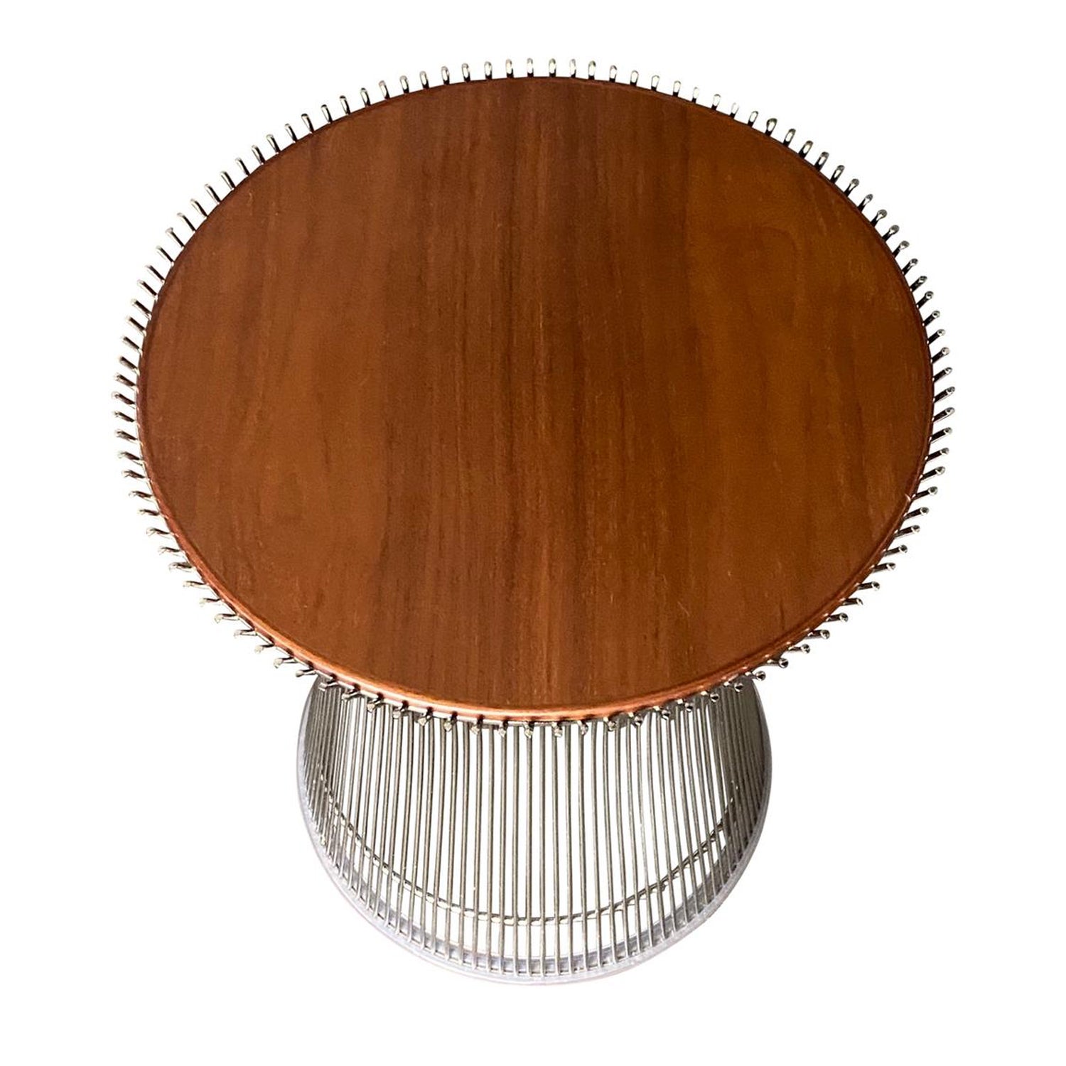 Gorgeous Knoll wire rod side table with walnut tray. Designed by Warren Platner. In great shape. Signed and guaranteed authentic.