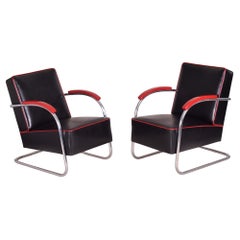 Black and red Bauhaus leather armchairs, made in 1930s Czechia by Mücke-melder