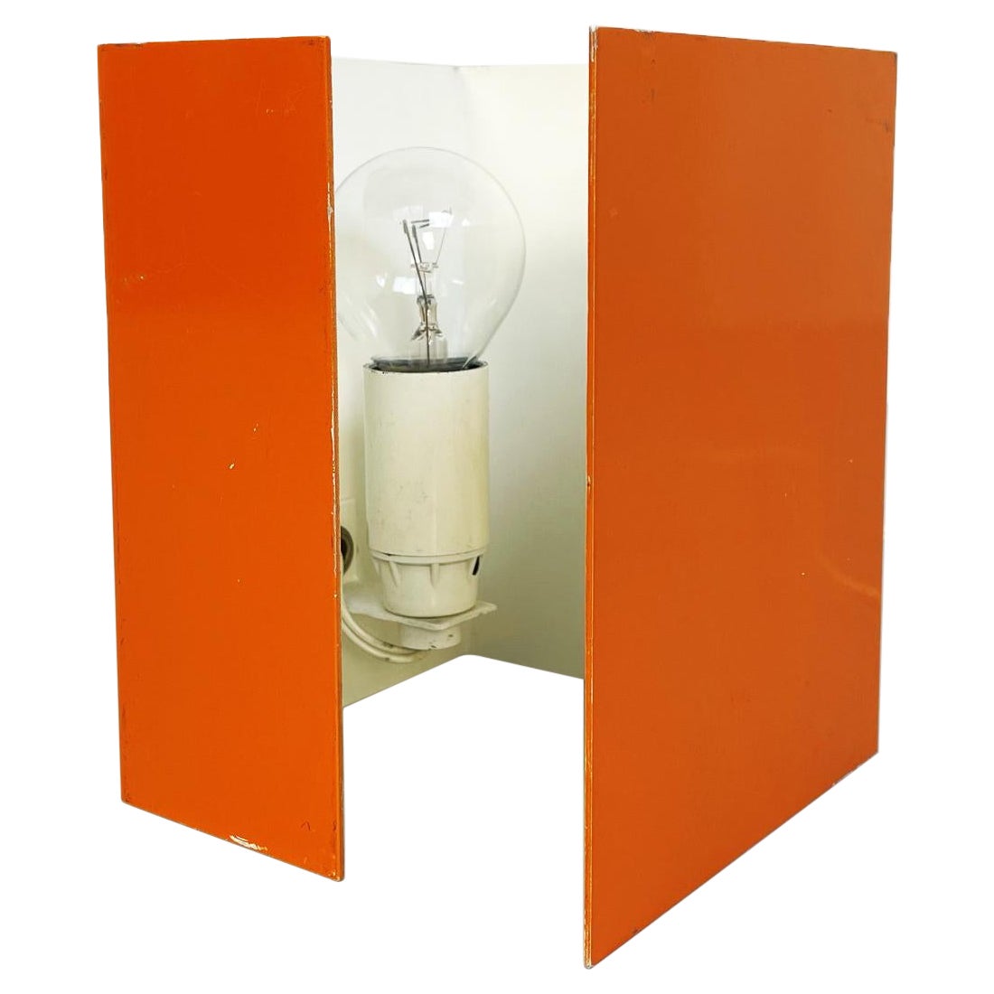 Italian Mid-Century Modern Orange Sheet Metal Table Lamp, 1970s For Sale