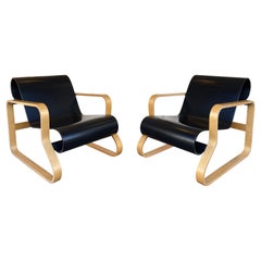 Paire de fauteuils en bois 41 Paimio par Alvar Aalto. Finlande:: années 1930